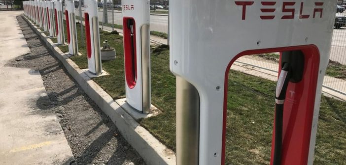 Hedge fund boss Odey says Tesla feels like it’s entering final stage of life