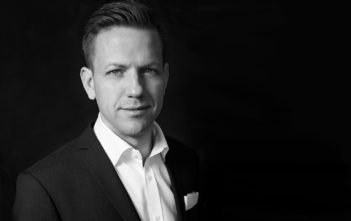 A Yin-Yang Approach to Credit Investing