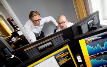 Hedgie Joins Riksbank’s QE Effort