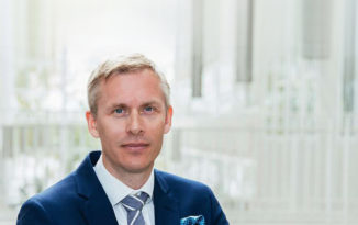 House of Reach Paces Forward